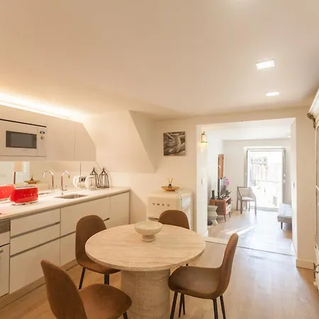 Flh Portuguese Soul Flat With Terrace Lejlighed *